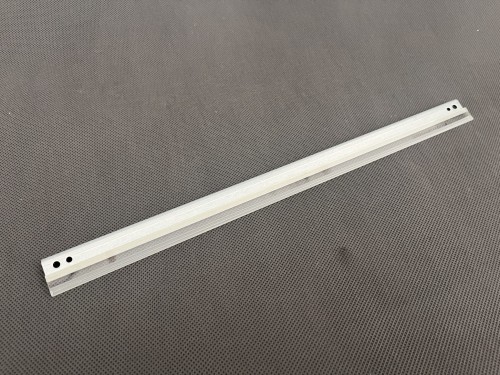 Listwa czyszcząca bęben Ricoh MPC3003 MPC3503 MPC4503 MPC5503 MPC6003 MPC3004 MPC3504 MPC4504 MPC5504 MPC6004 MPC501 IMC3000 IMC3500 IMC4500 A793-660E6 (3).JPG